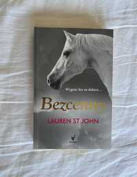 Bezcenny, Lauren St John