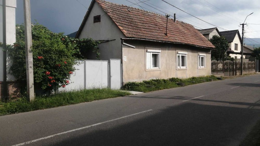 Продається будинок місто Тячів