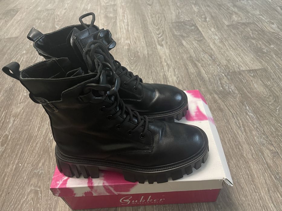 Черевики шкіряні, жіночі, розмір 39