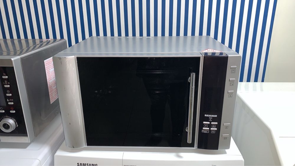 Мікрохвильова піч велика з Німеччини+гріль