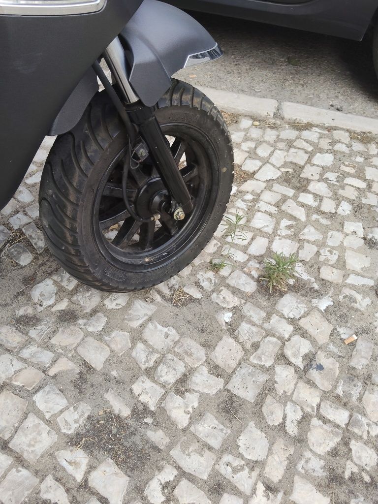 Moto zahara keeway