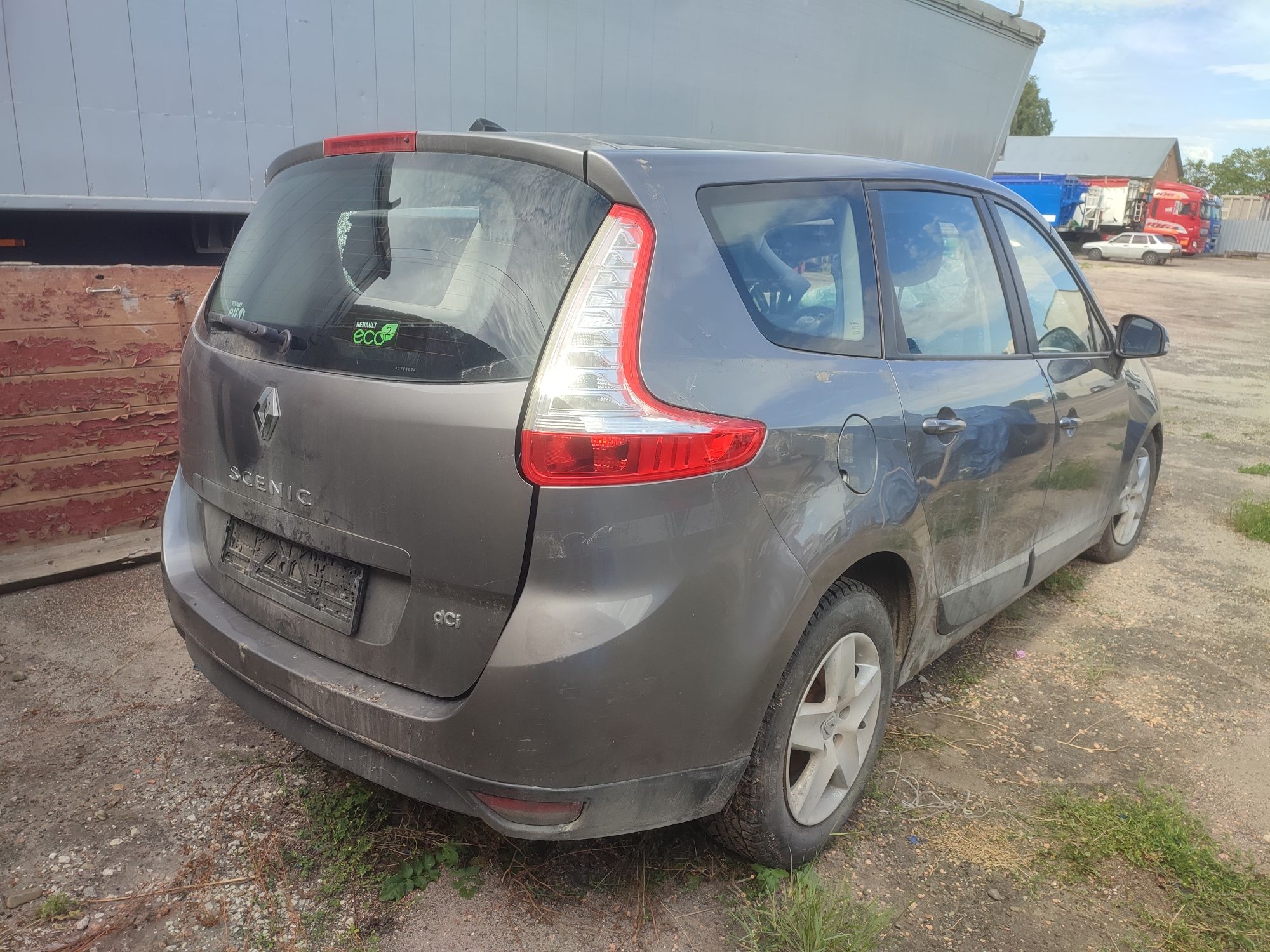 Renault Grand Scenic 2012 рестайл після ДТП