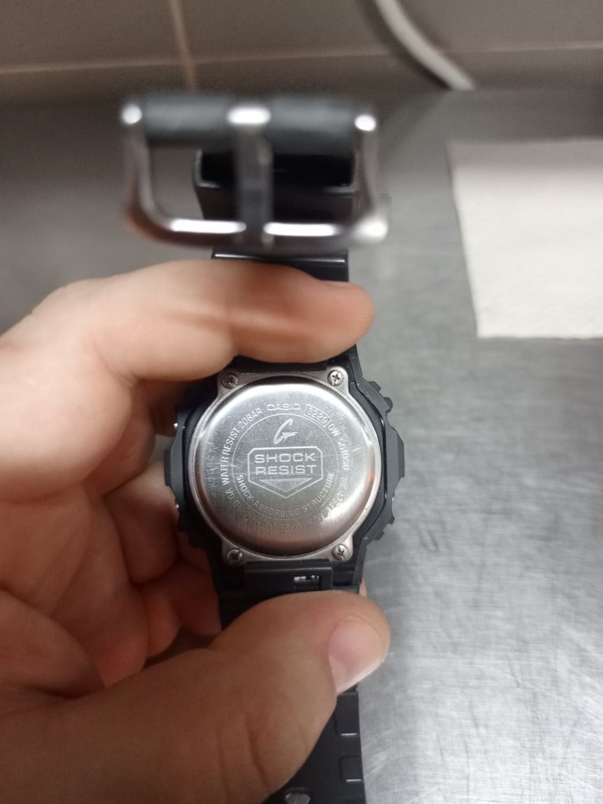 Casio Dw5610Su-01