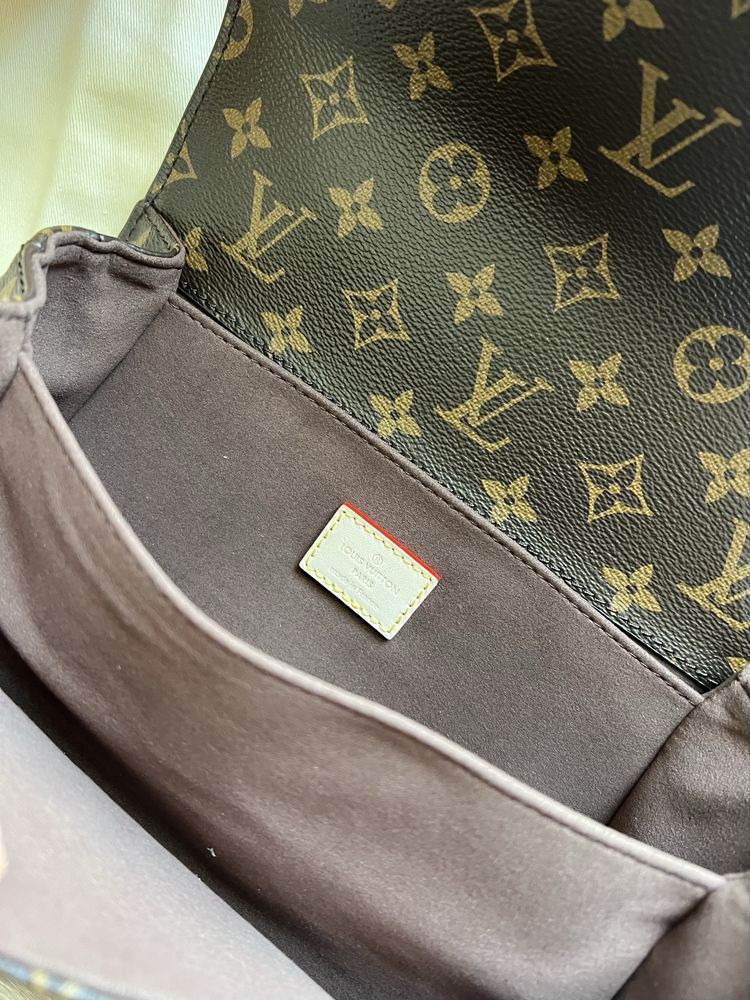 Louis Vuitton Métis Bag Pochette