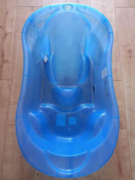 Ванночка фірми Tega Baby