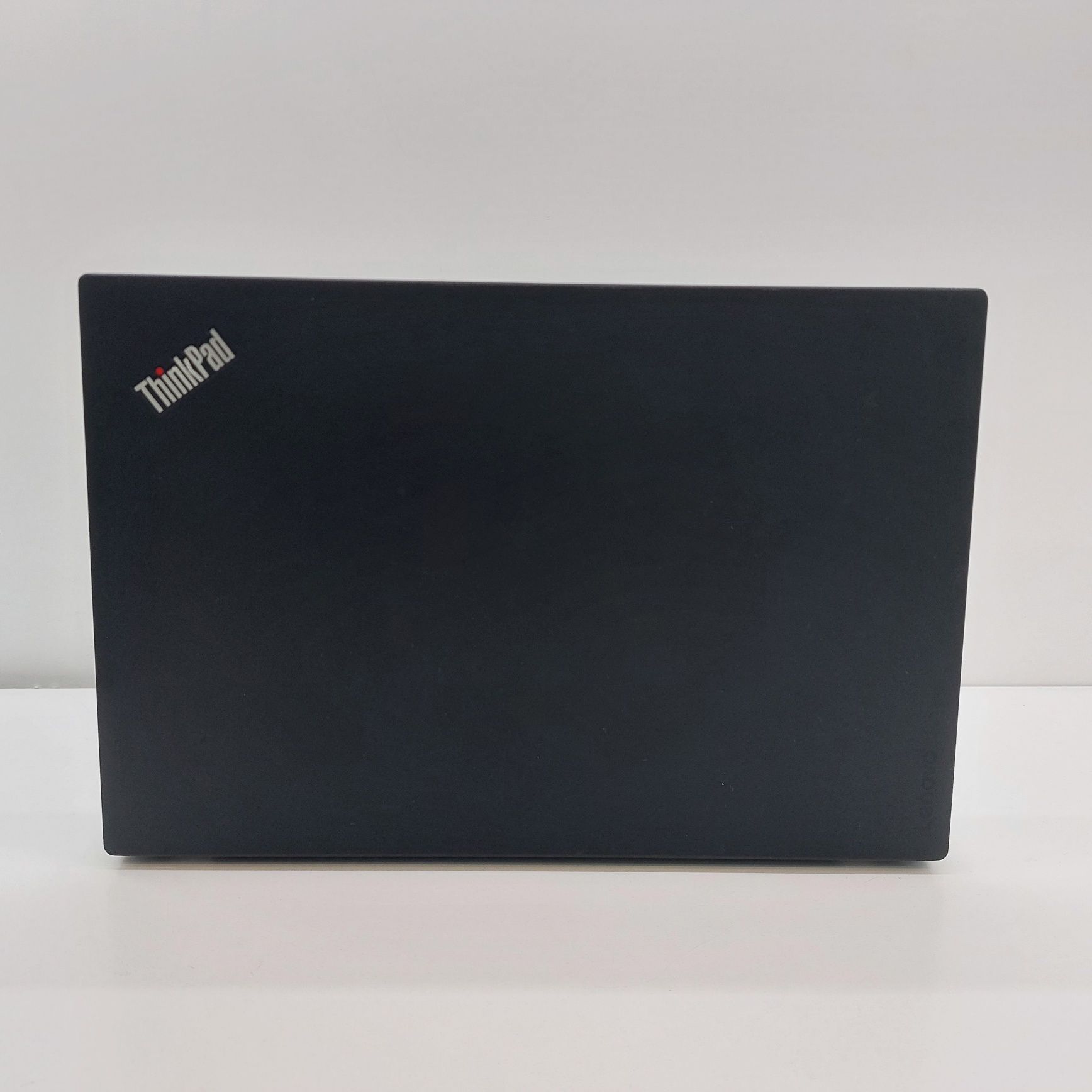 Lenovo ThinkPad X1 Carbon 14.1 FHD IPS/ i7-7500U/16 RAM/ 512 SSD бу
