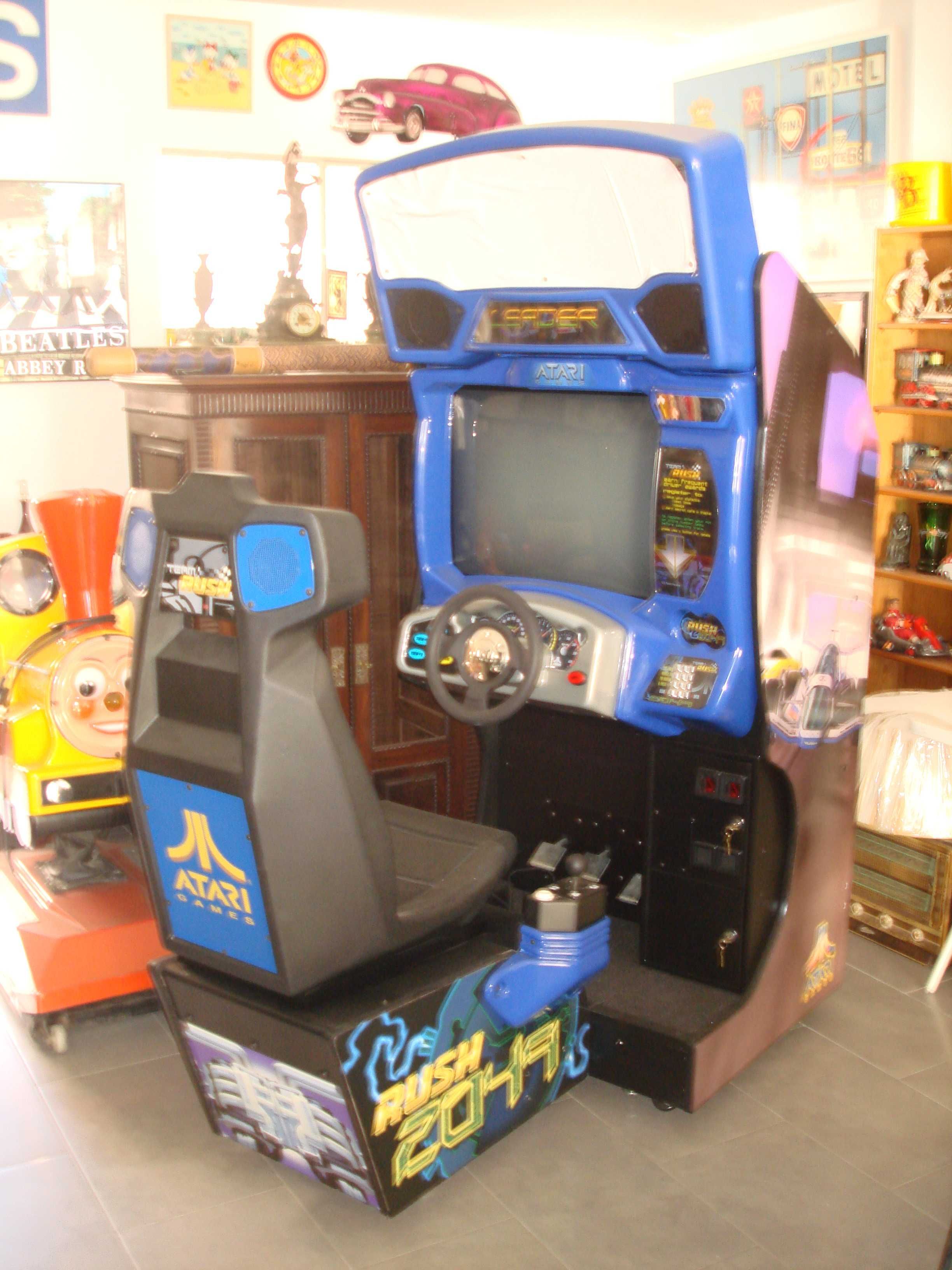 Arcade San Francisco Rush 2049 Usado