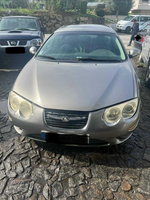 Vendo Chrysler 300M