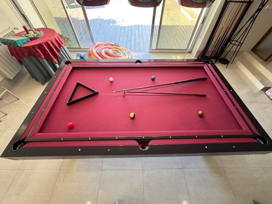 Mesa de bilhar normal. Livre