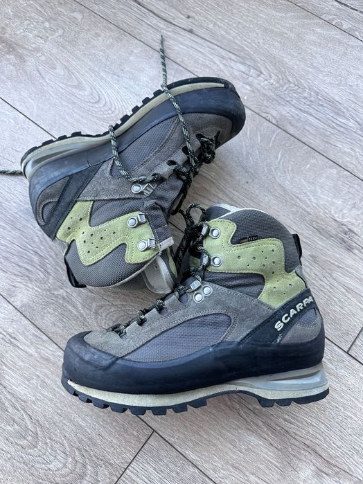 Трекінгові черевики Scarpa