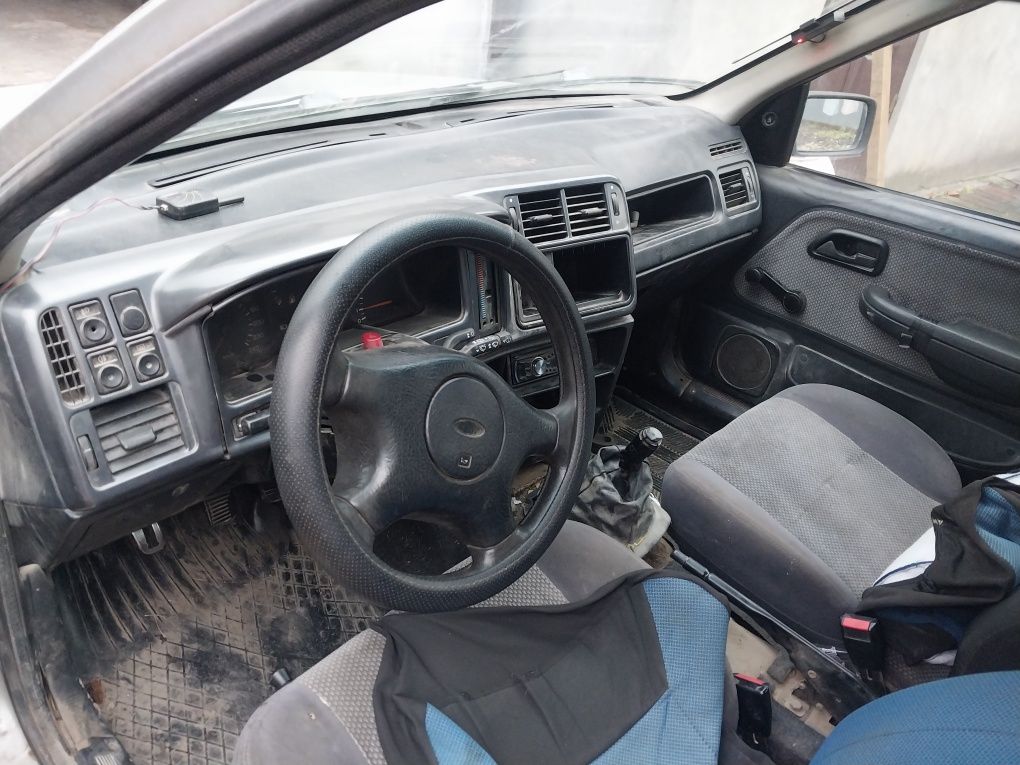 Розборка шрот запчастини ФОРД СІЄРА 2.0 досн 1992рік ford sierra