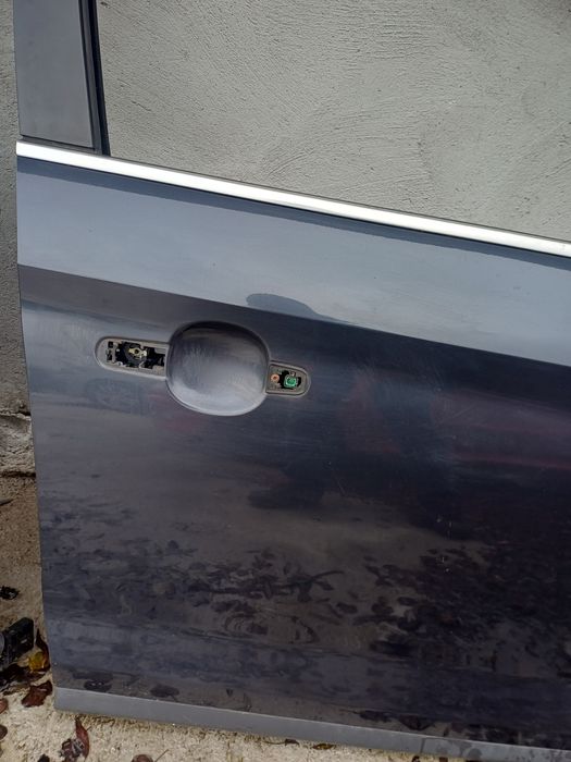 Drzwi prawy przód i tył Ford Kuga Mk 1 kolor H8