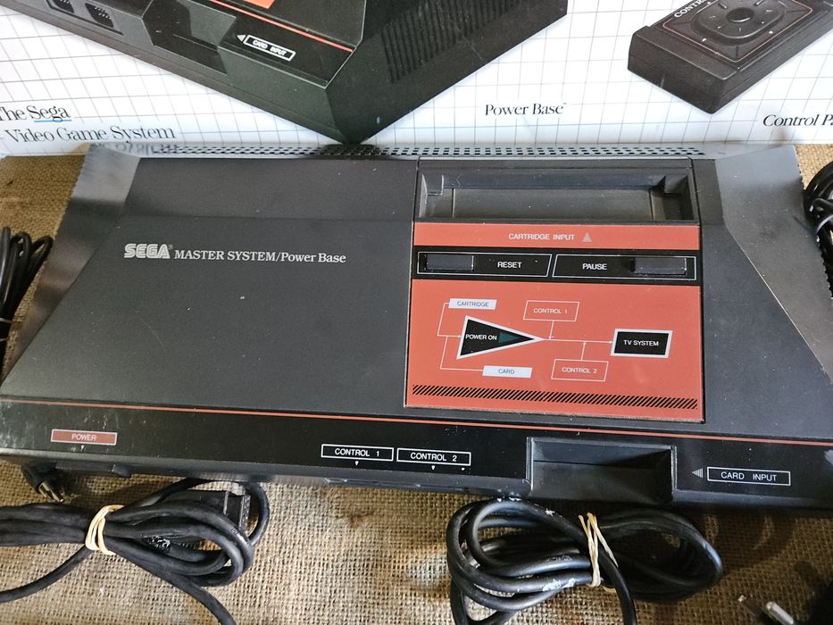 Sega master system com caixa