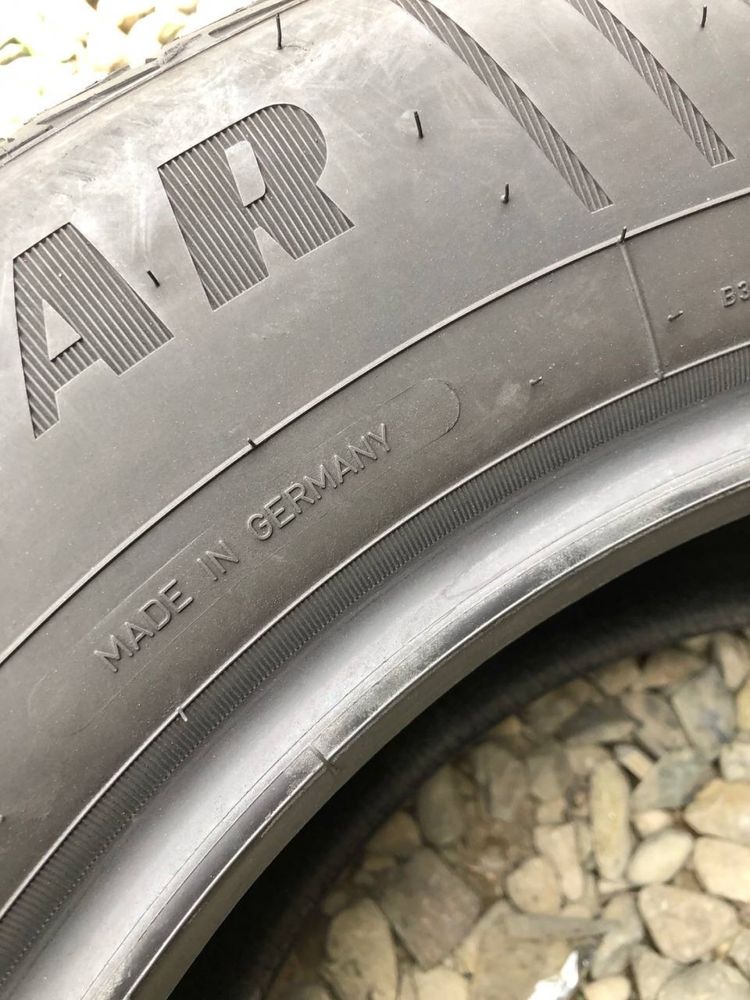 Шини 255/60 r18 Goodyear Всесезон 2шт 2019р (720)