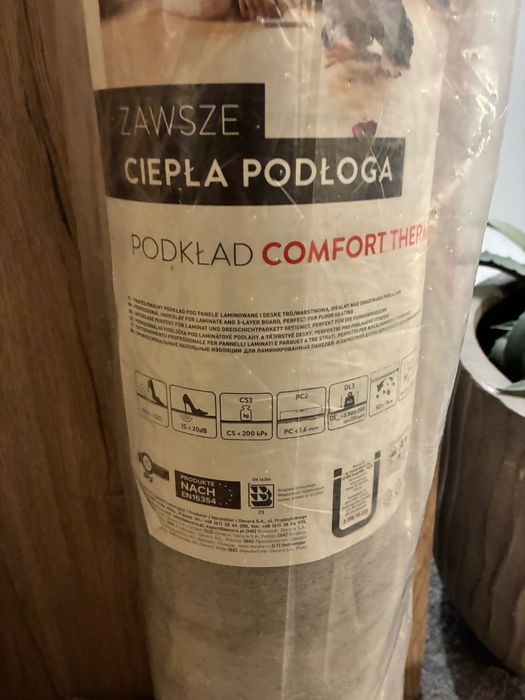 Podkład pod panele i deskę trójwarstwowa nad ogrzewanie podlogowe