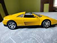 Model auta Ferrari w skali 1:18