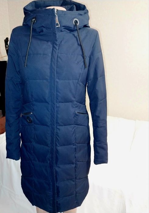 Пальто зимнее женское 44р.