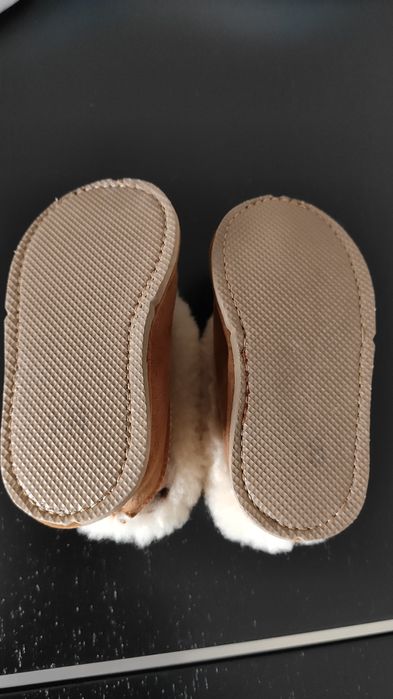 Pantufas novas bebé serra da estrela cor camel interior pelo