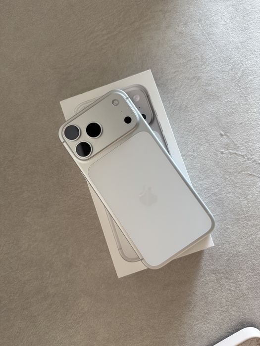 Iphone 17 pro max 256 Gb