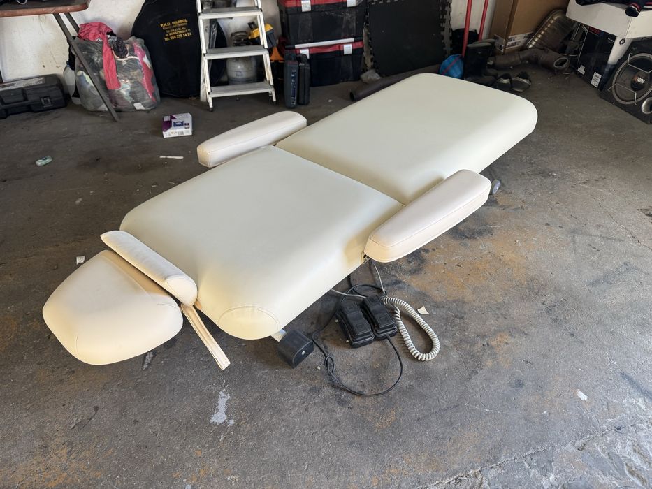 Łóżko elektryczne do masazu/rehabilitacji/kosmetyczne habys