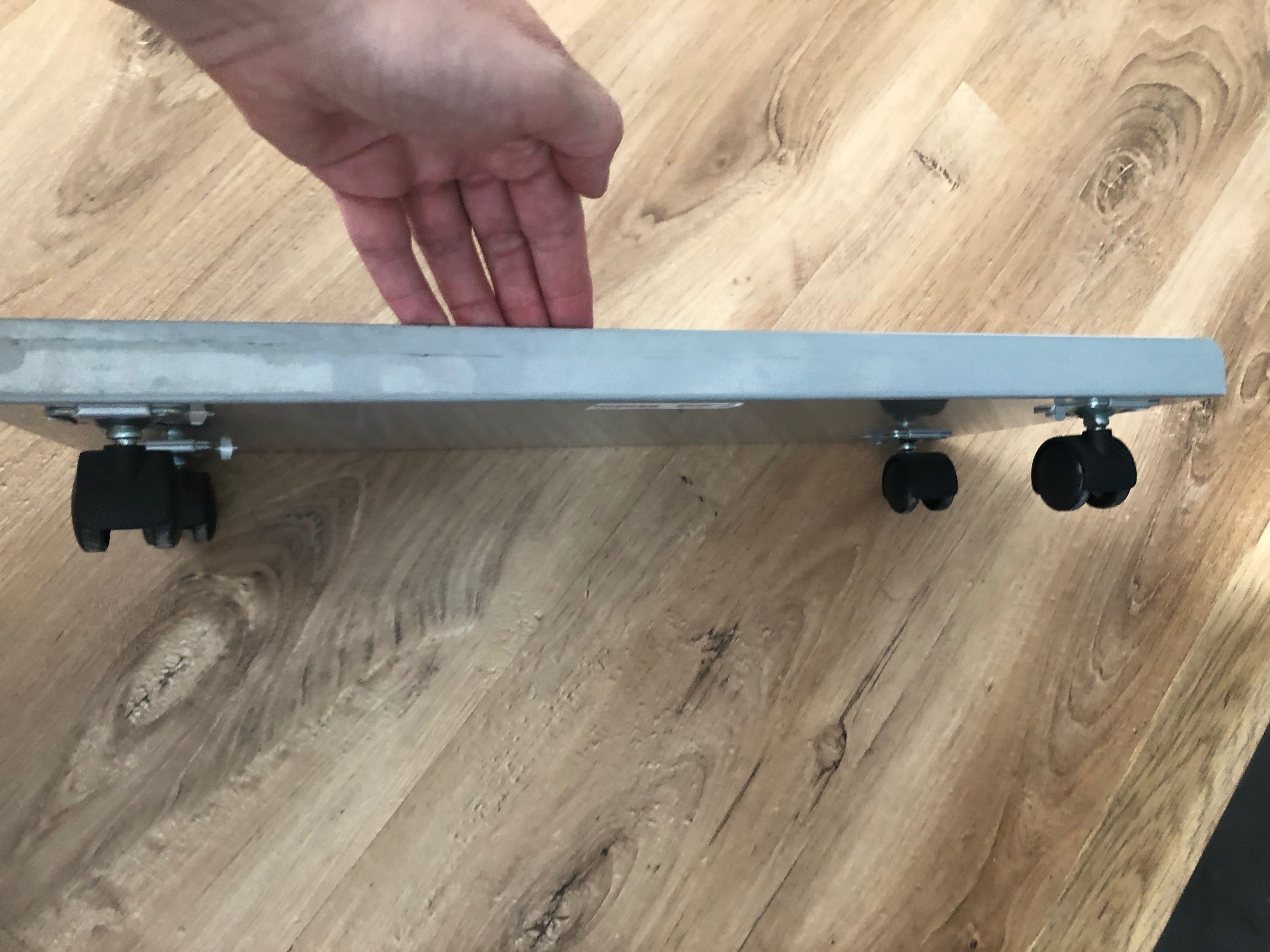 Podstawka pod komputer Ikea