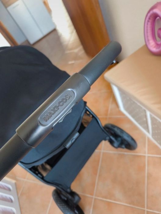 Maxi-Cosi Zélia 3 - carrinho em excelente estado