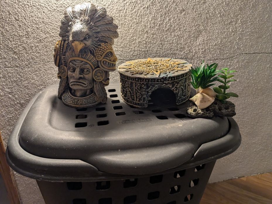 Aquário 16 litros + decoração
