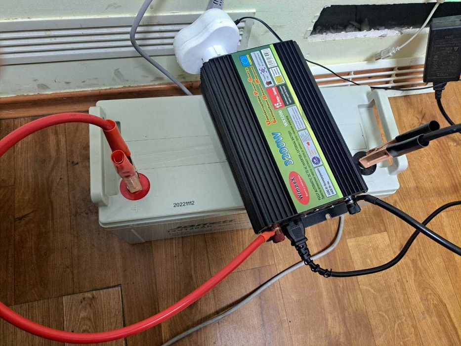 Инвертор 12-220 3200W автономная зарядка аккумулятора Інвертор ИБП ДБЖ