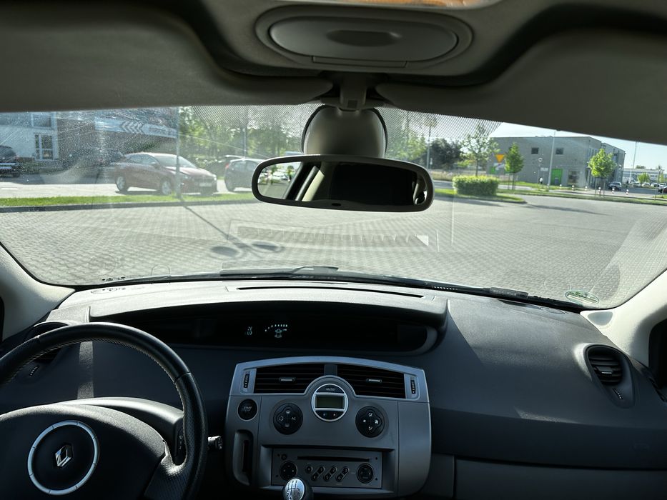 RENAULT GRAND SCENIC 2.0 135KM benzyna+kola zimowe i relingi.Stan BDB.