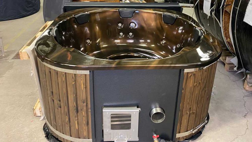 Купіль з гідромасажем. Офуро. Карпатський чан. Гідромасажний бокс