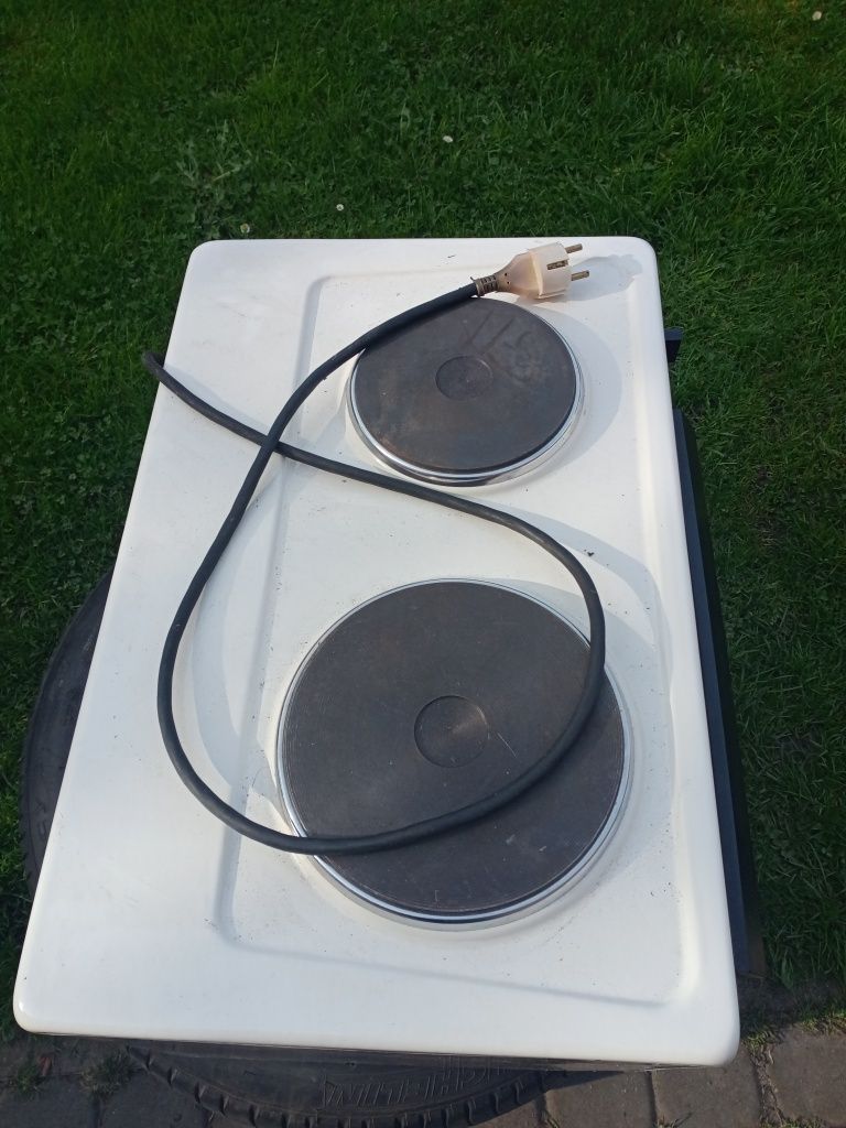 Piecyk elektryczny z palnikami elektrycznymi
