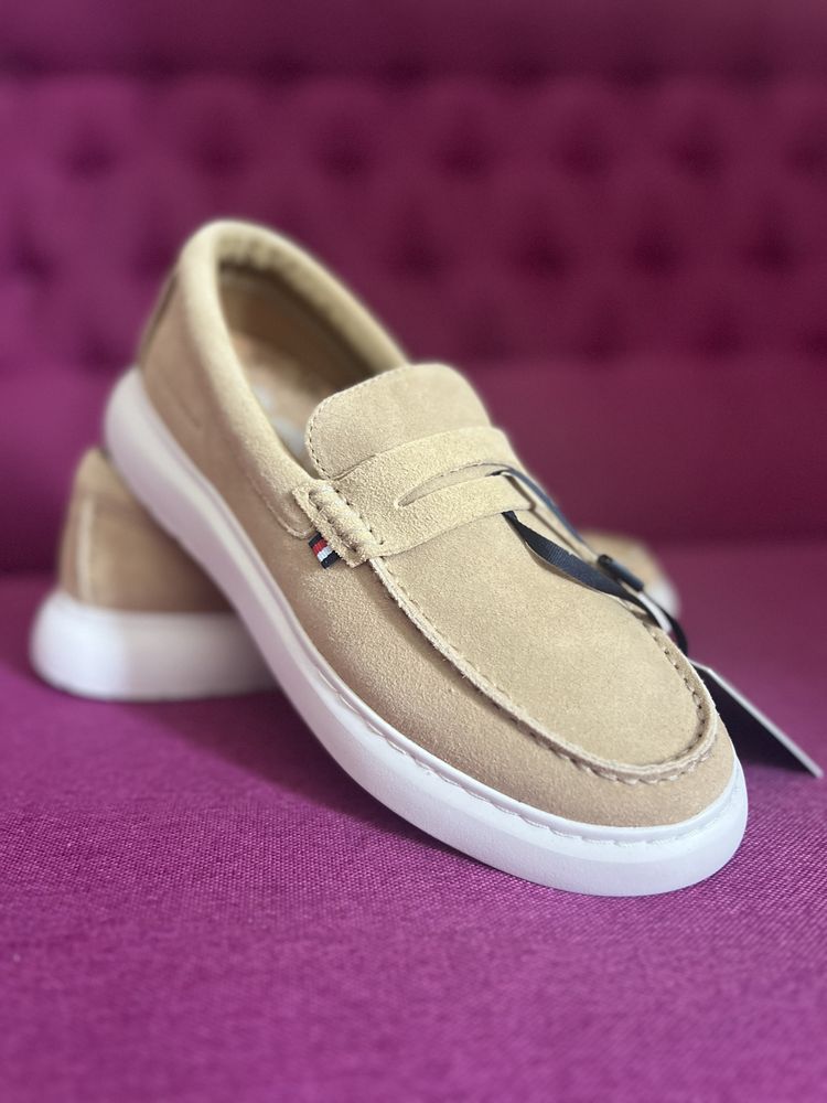 Чоловічі замшеві лофери Tommy Hilfiger