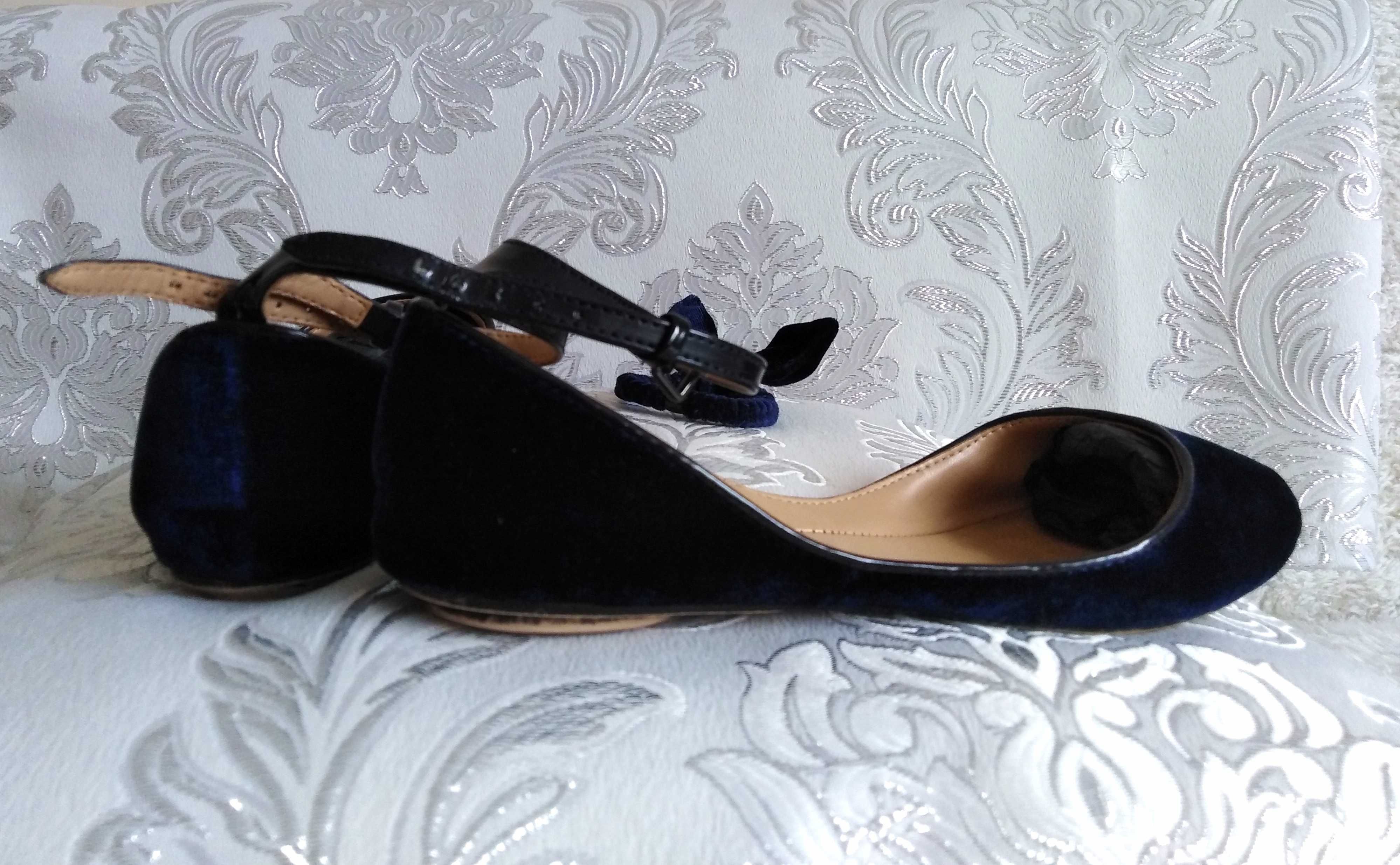 Granatowe aksamitne skórzane baleriny, Balerina shoe deep blue velvet