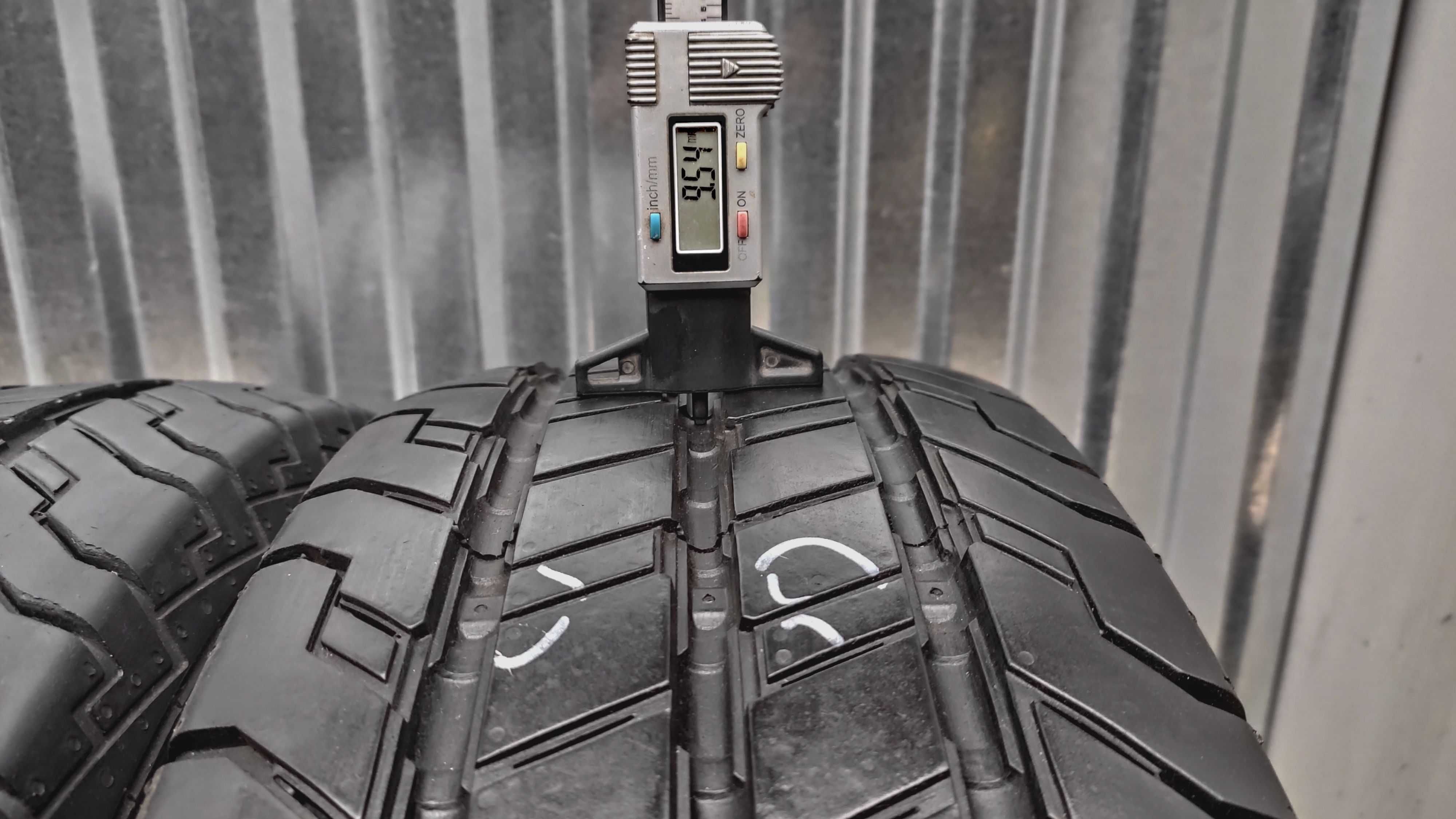 Шини 205/65R15C Continental Contact-100 (заміна 195/70/15с)