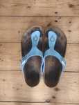 Birkenstock japonki niebieskie