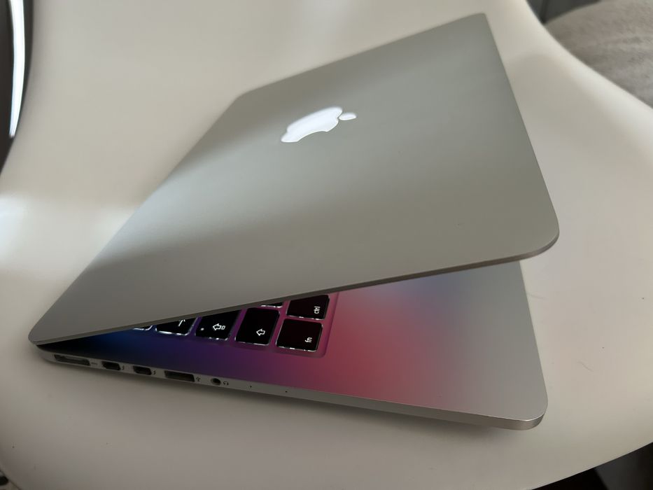 MacBook Pro 13 A1502 i5 2.7Ghz 8GB 256GB SSD