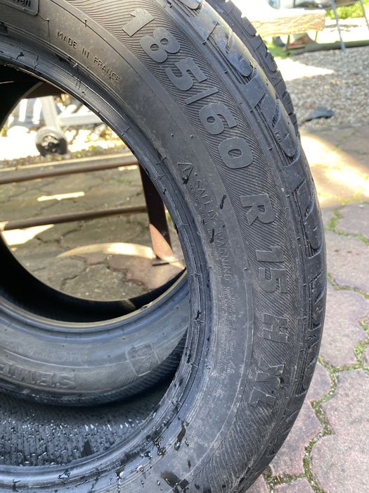 Sprzedam 4 opony zimowych Semperit 185/60 R15 88H XL