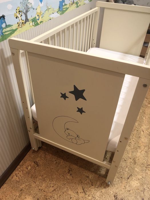 Продам дитяче ліжко з матрасом