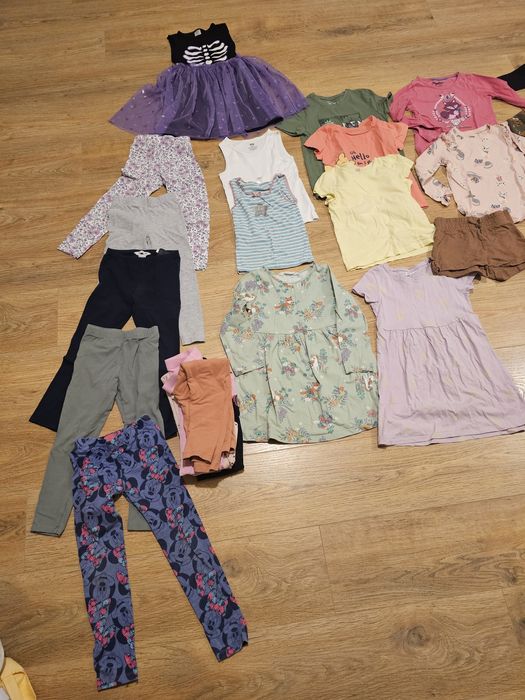 Paka ubrań 110/116 dziewczynka
