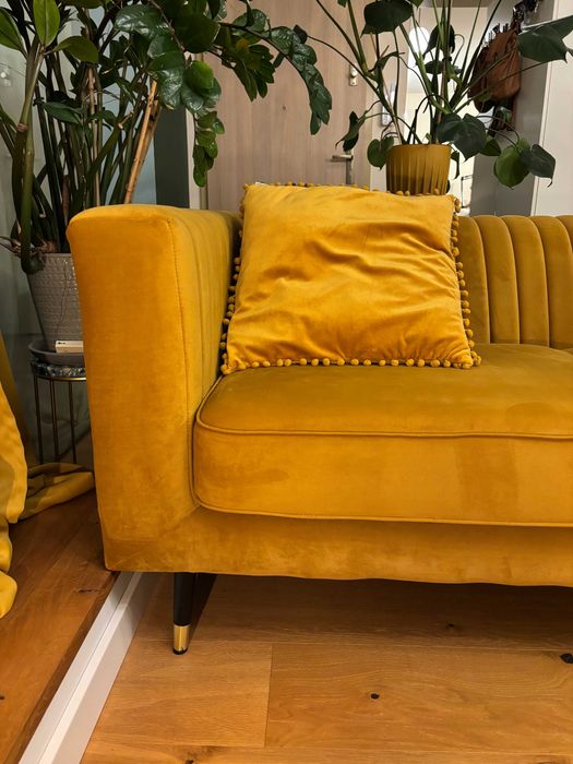 Sofa dwuosobowa Slender - Kanapa Musztardowa Velluto 8 - Stan Idealny