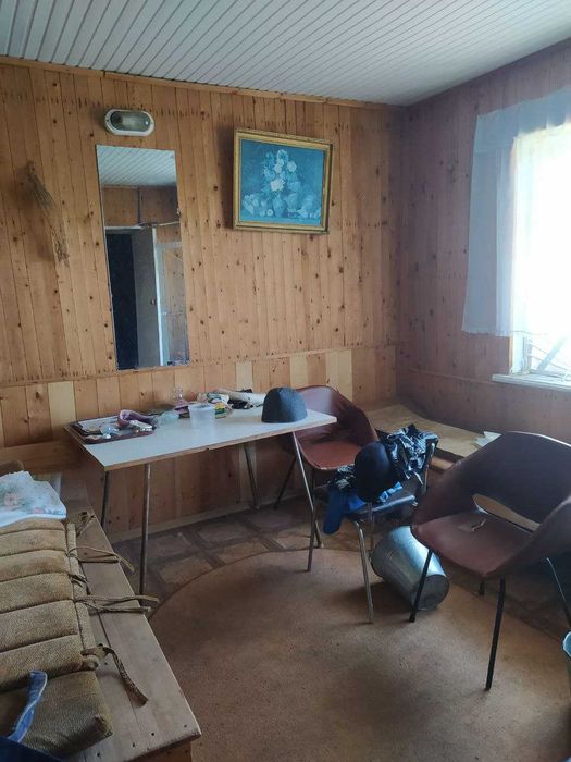 Продам дом, подходит для зимнего проживания.
