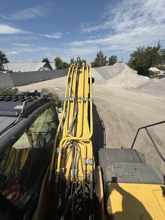 Продам екскаватор