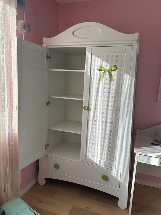 Meble dziecięce pinio + biurko gratis