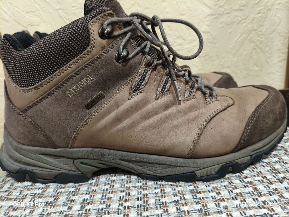 Трекінгові шкіряні черевики Meindl