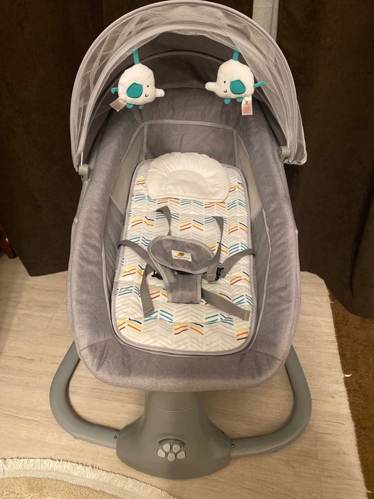 Заколисуючий центр Mastela 8104