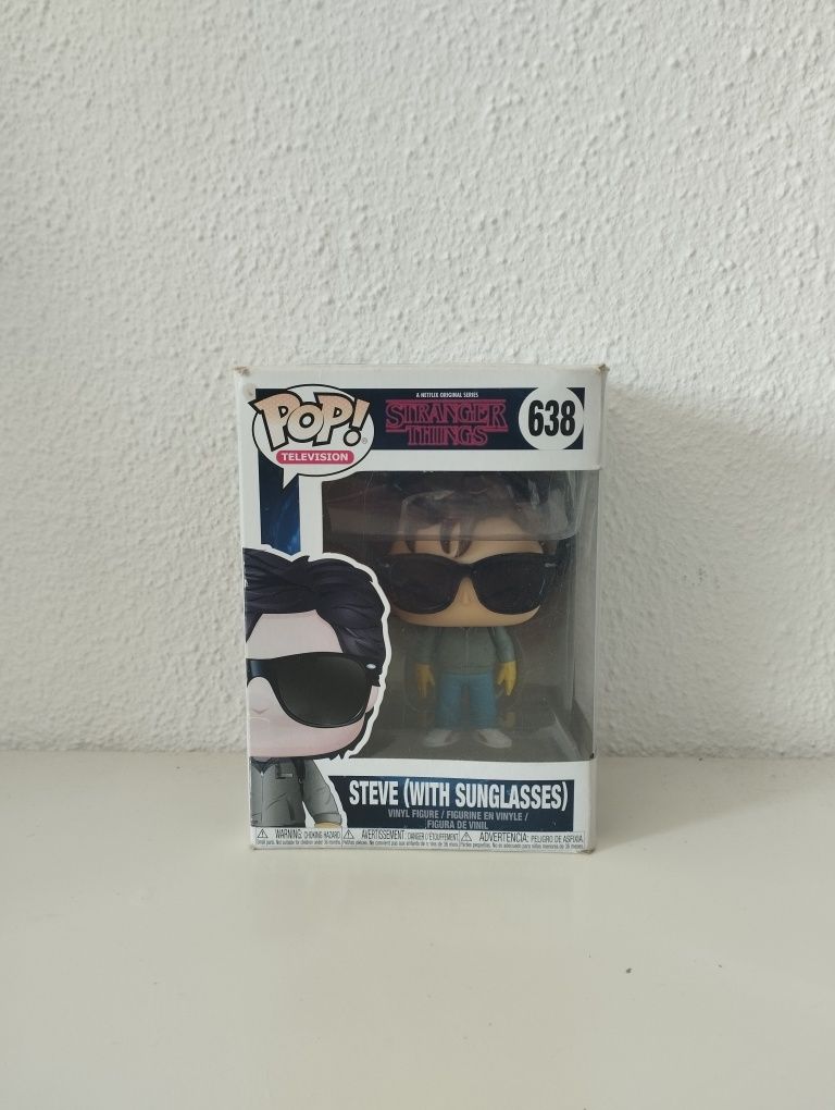 Stranger Things Pop Figure - Steve (with sunglasses)