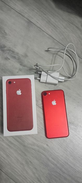 iPhone 7 Red 128 GB