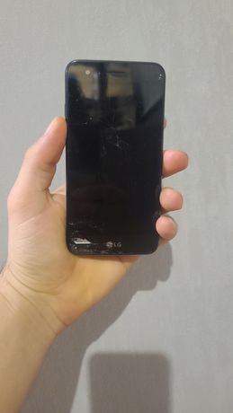 Телефон LG K4(2017) разбитый экран