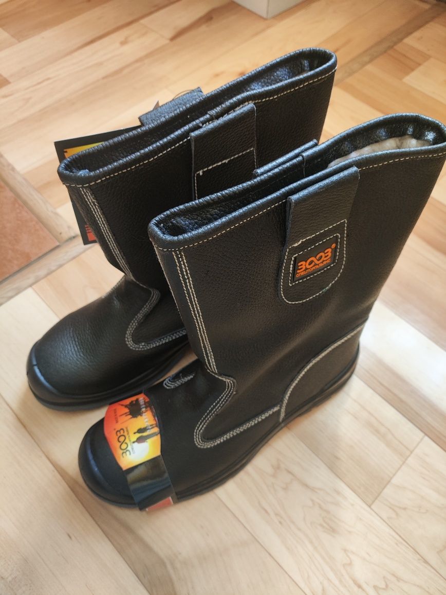 Продам сапоги защитные 3003 Winter Miner S3 CI SRC, размер 43
