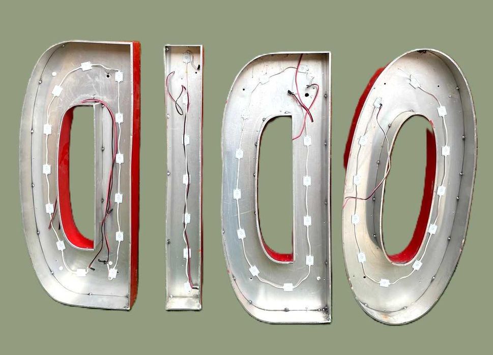 Letras publicidade antiga em aluminio 1 metro de altura